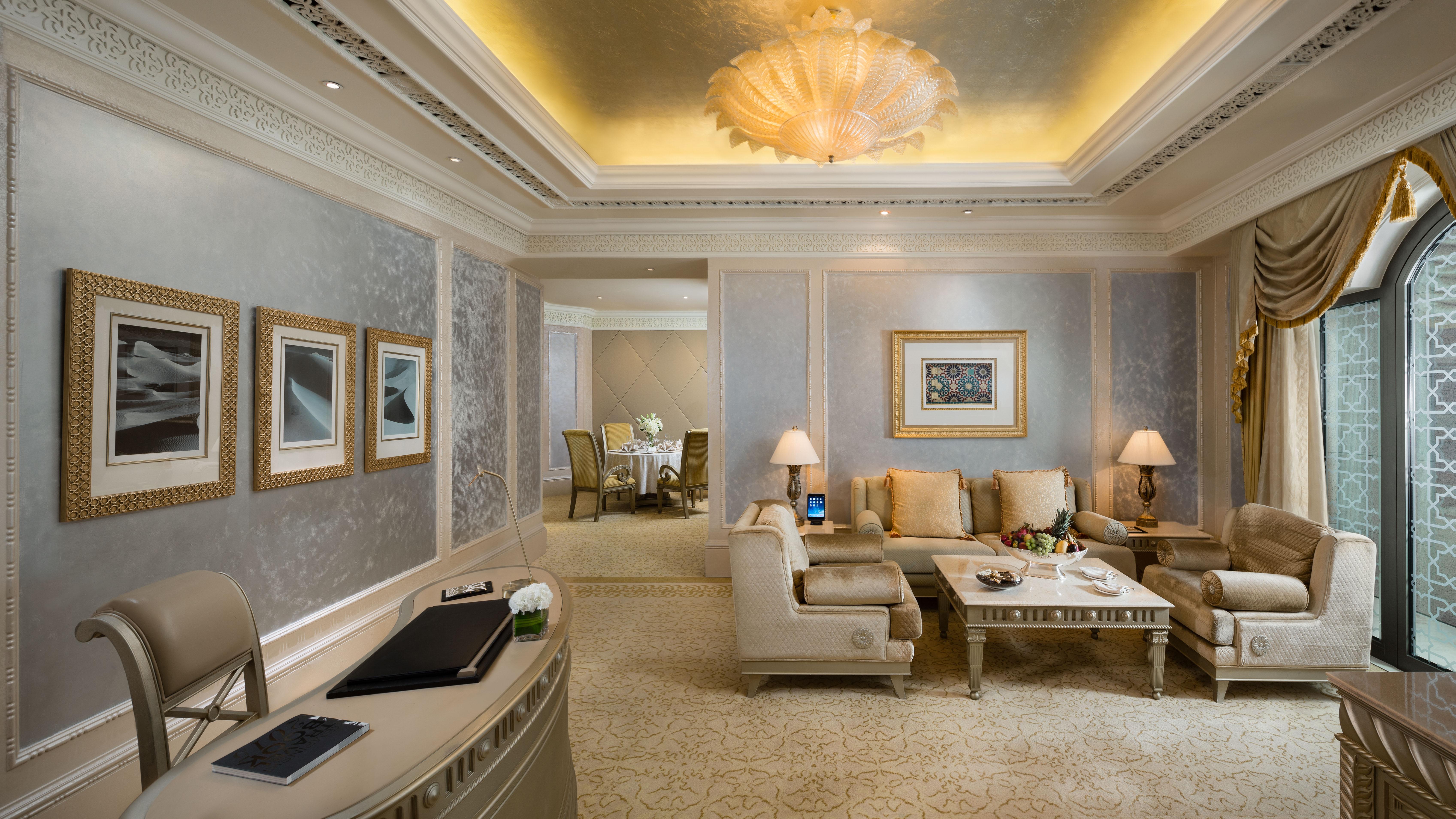 ホテル Emirates Palace Mandarin Oriental, アブダビ エクステリア 写真