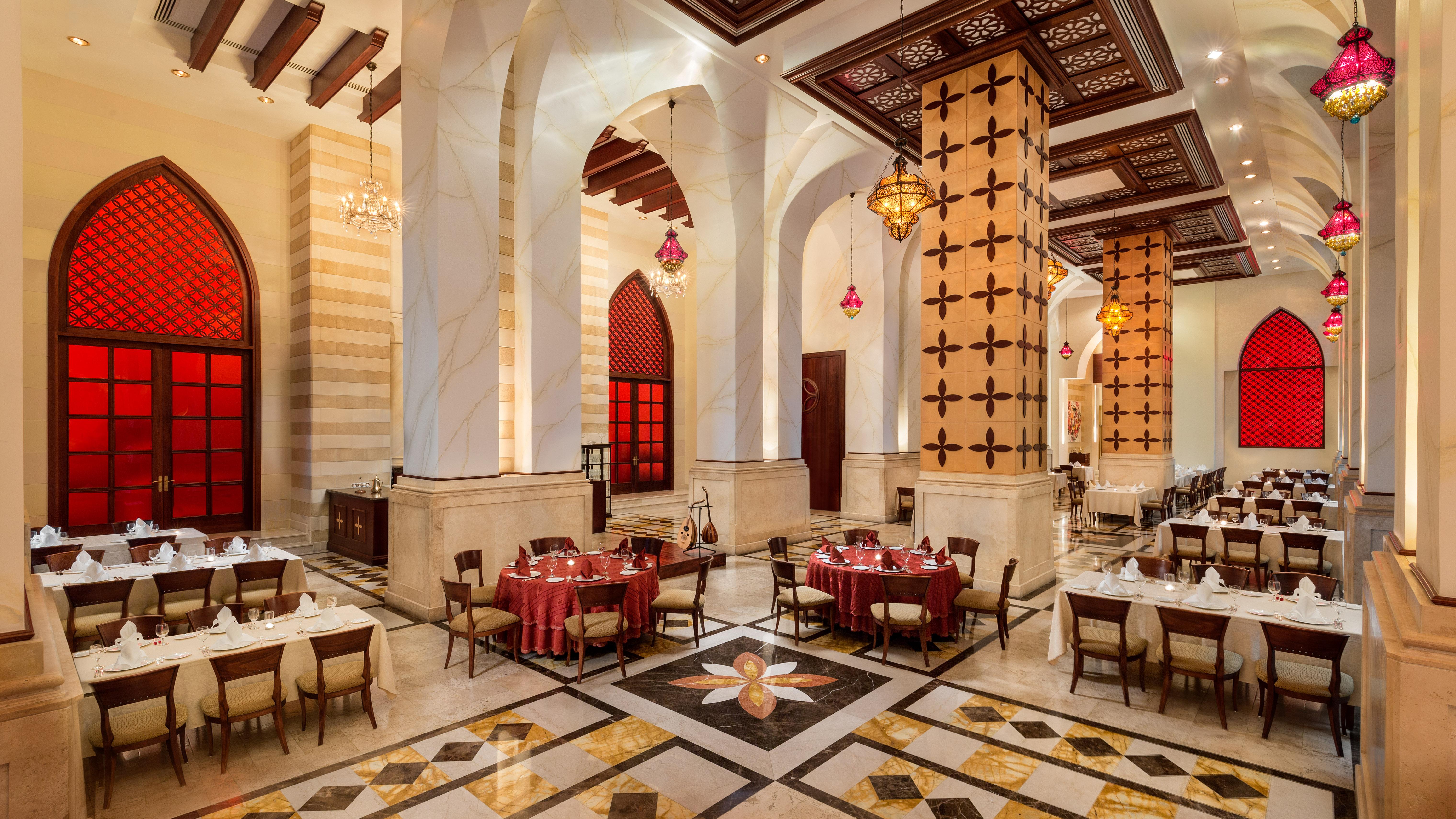 ホテル Emirates Palace Mandarin Oriental, アブダビ エクステリア 写真